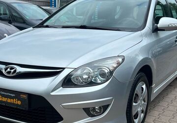 Hyundai i30 116.452 km 4.590 &euro; Essen 45326