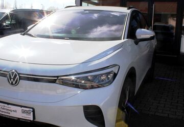 VW ID.4 28.000 km 27.950 &euro; Mülheim a.d.Ruhr 45472