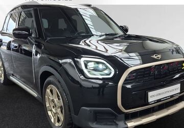 Mini Countryman SE (Cooper) 15.500 km 40.645 &euro; Moers 47441