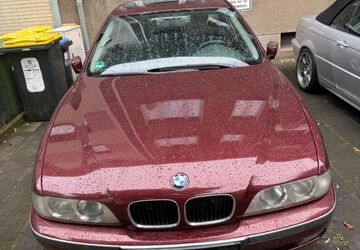 BMW 528 275.000 km 5.500 &euro; Mülheim an der Ruhr 45476