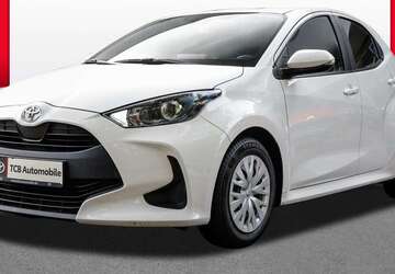 Toyota Yaris 55.787 km 13.889 &euro; Gelsenkirchen 45894